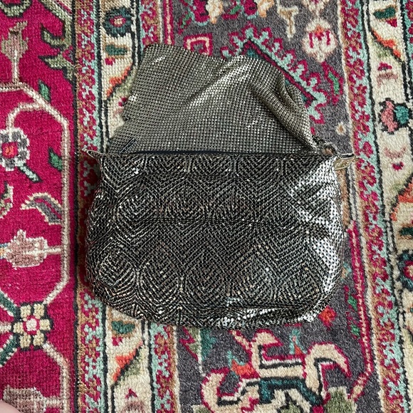 Vintage Chain Mesh Clutch Flap-Over Evening Bag - Picture 3 of 6